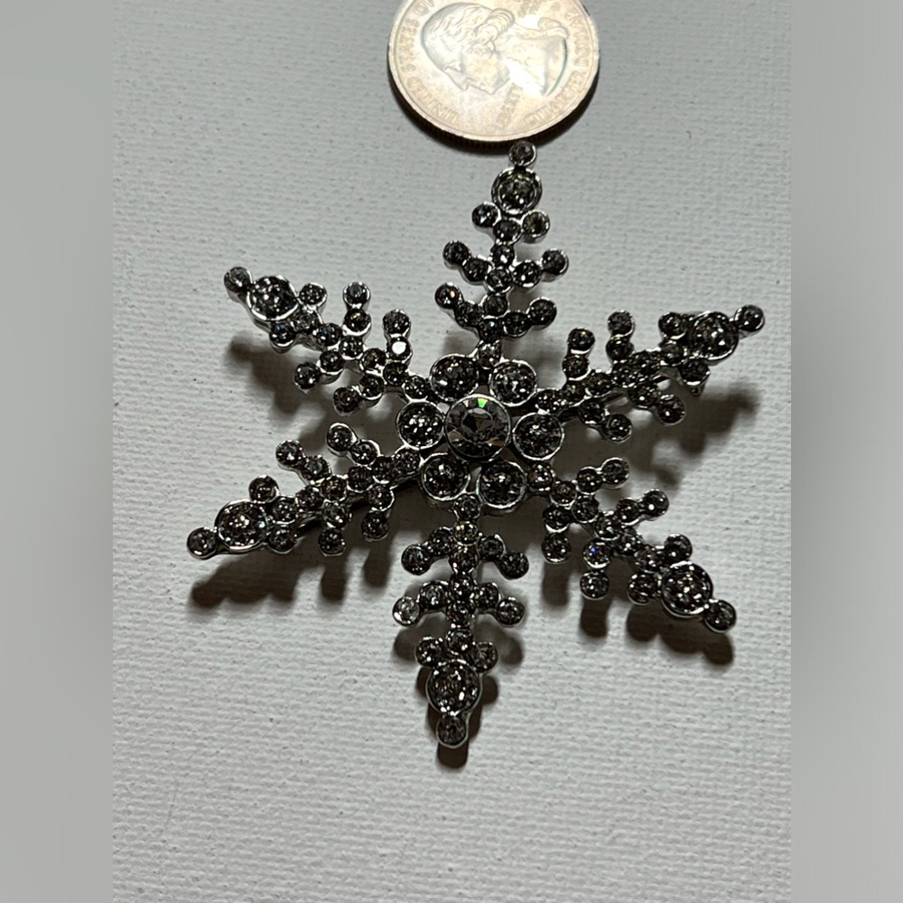 Snowflake Silver Rhinestone Brooch